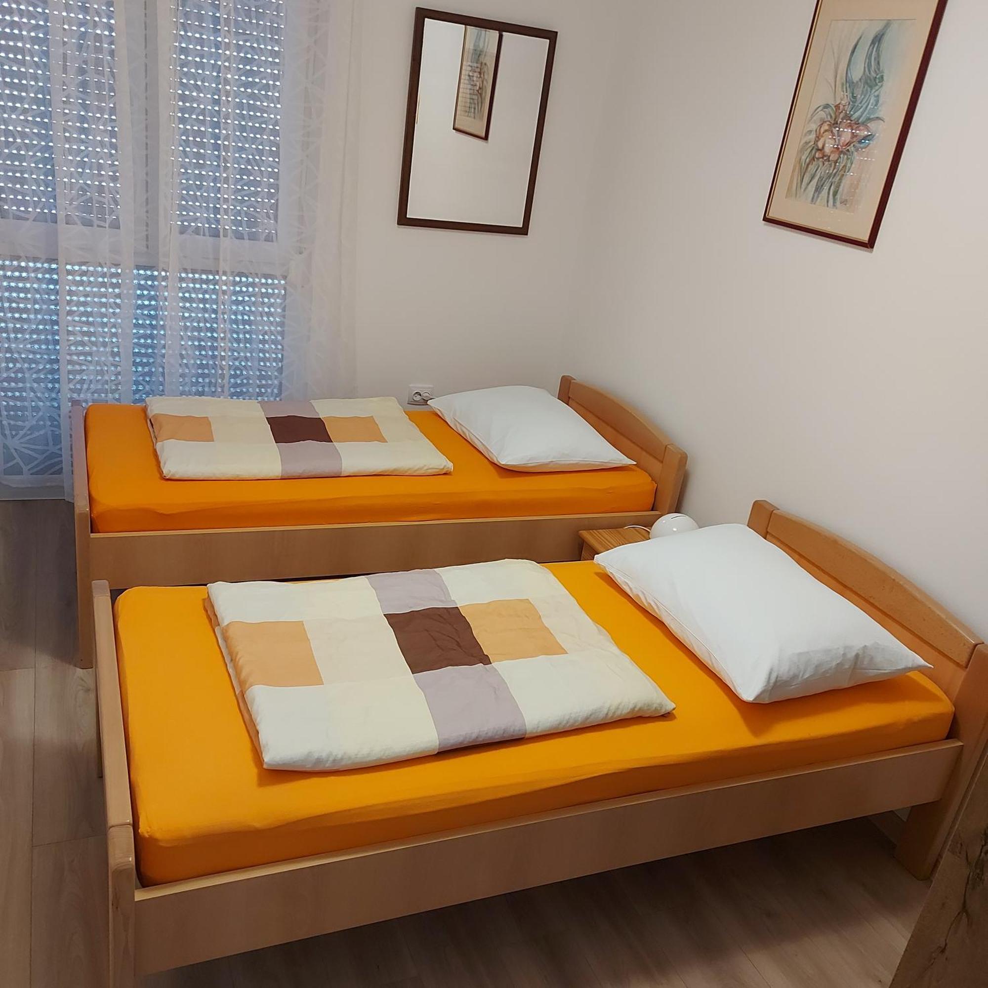 Apartmani Slavulj Фажана Экстерьер фото
