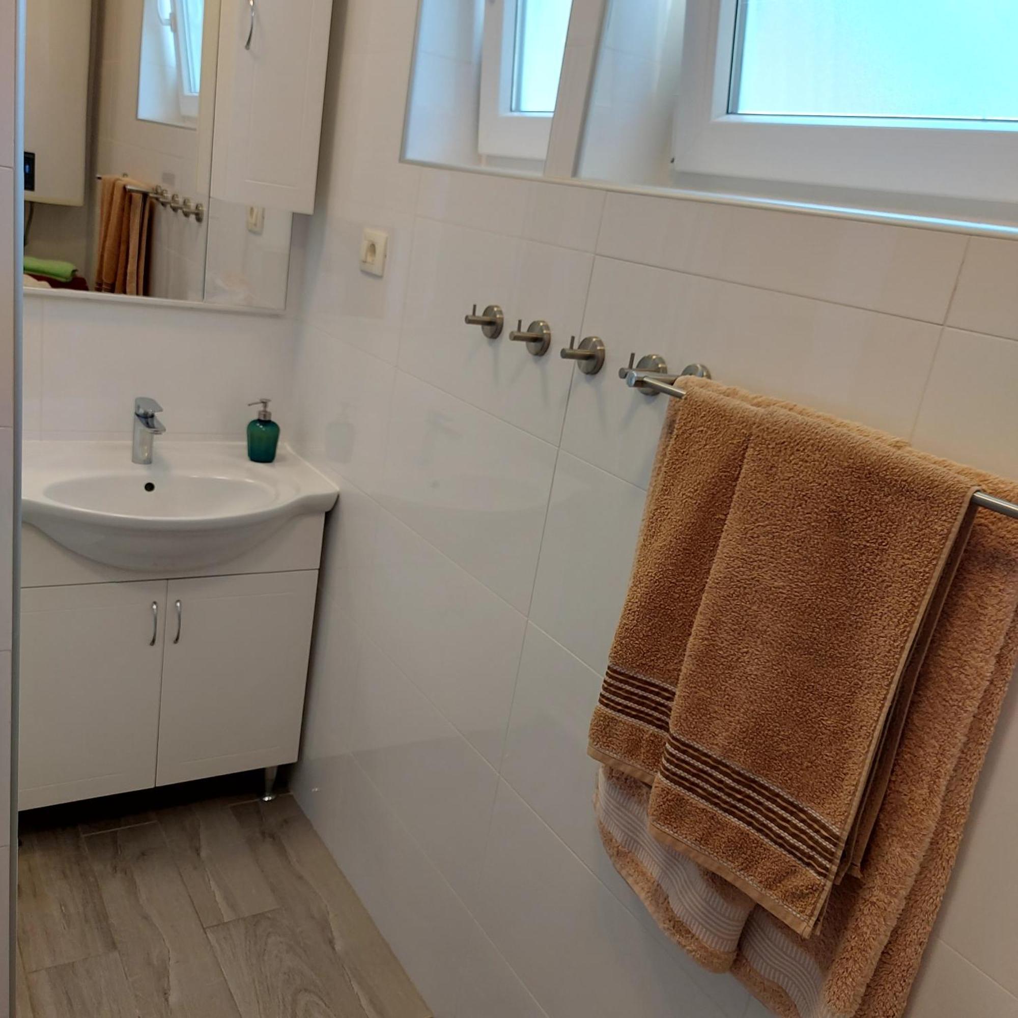 Apartmani Slavulj Фажана Экстерьер фото